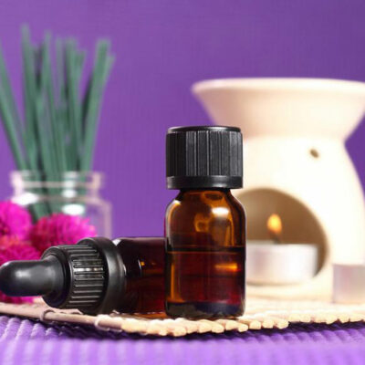 Essential oils used for treating symptoms of fibromyalgia arthritis