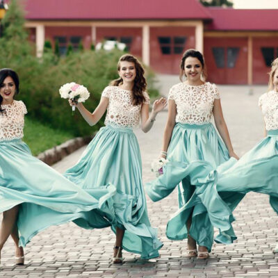 How to select the perfect bridesmaid dress