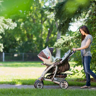 Let your babies go mobile with baby strollers