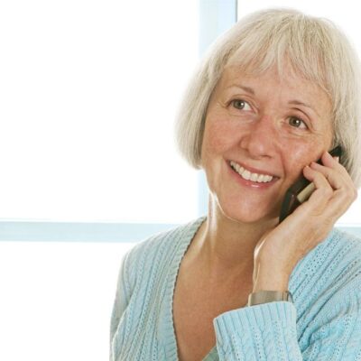 Where to get free cell phones for seniors