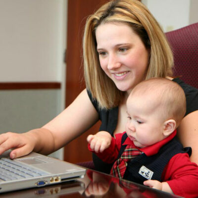 Why home businesses are good idea for moms