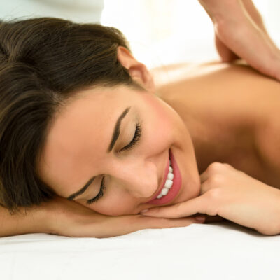 How Can Your Career As A Masseuse Take Off After Attending Massage Therapy School