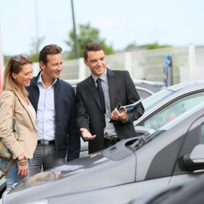 Know about where to find the dealers for used cars